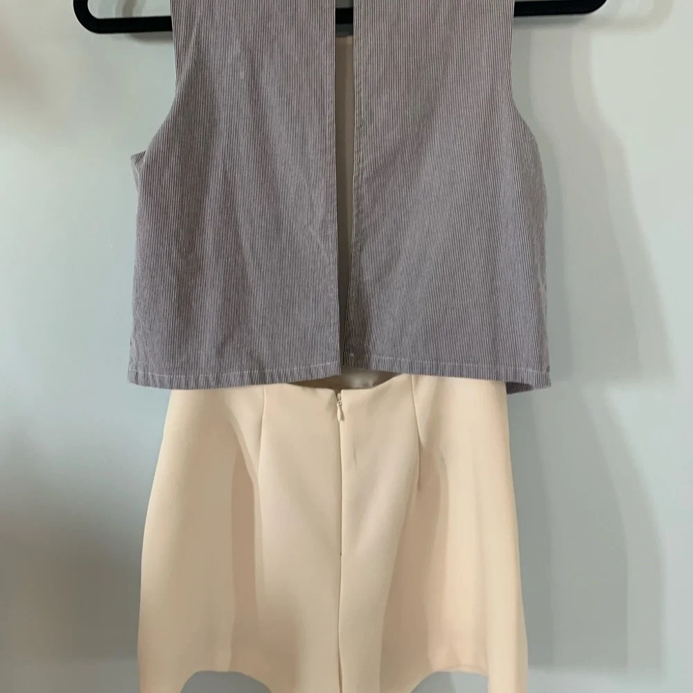 Romper casual but elegant . Open back - Picture 3 of 4